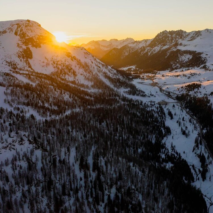 Trentino Ski Sunrise Passo San Pellegrino