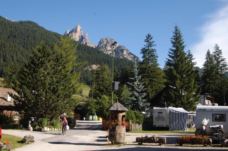 Camping-Catinaccio-Rosengarten_Pozza-di-Fassa (7)