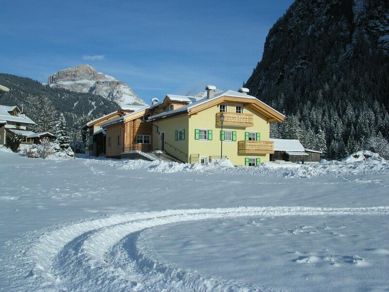 vista sud ovest inverno residence Ercabuan