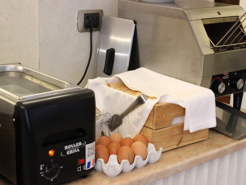 Prima Colazione uova e tosta pane