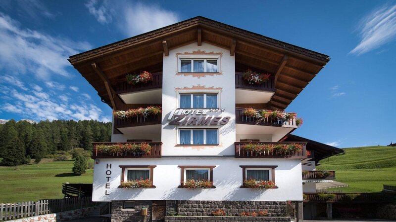 Hotel-Zirmes_Moena_Val-di-Fassa (2)