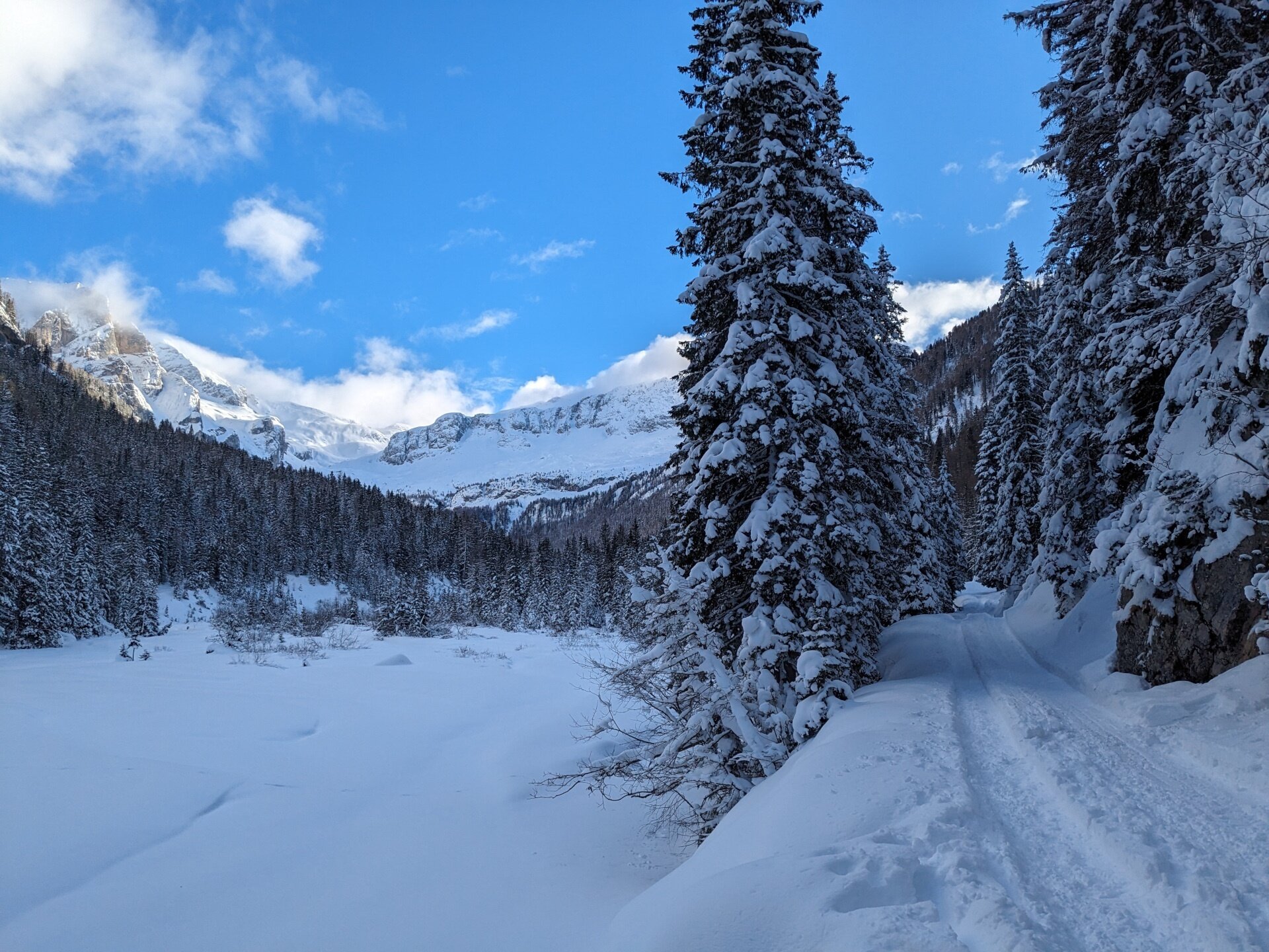 In Val Contrin, Alla Ricerca Della Fanciulla Di Pietra